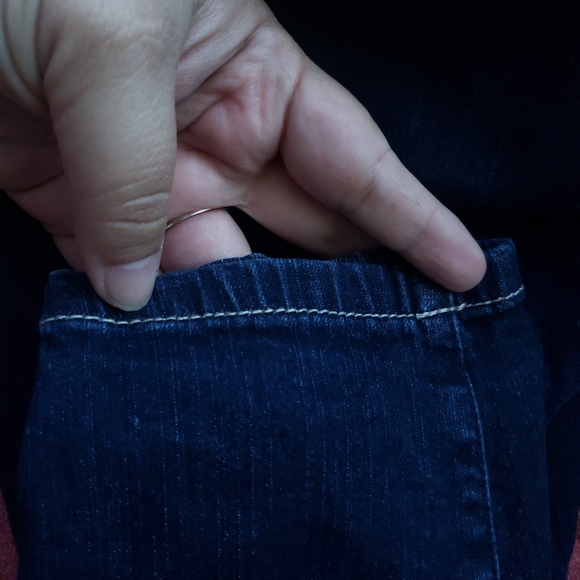 Torrid Premium Stretch Skinny Casual ladies Jeans Size 20T - Picture 8 of 16